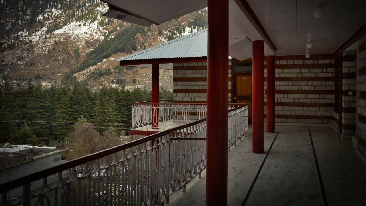 Hotel Rajhans Manali Kültér fotó